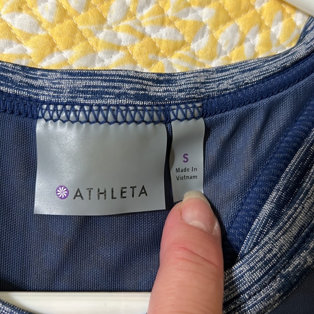 Athleta Razor Back - Picture 4 of 7